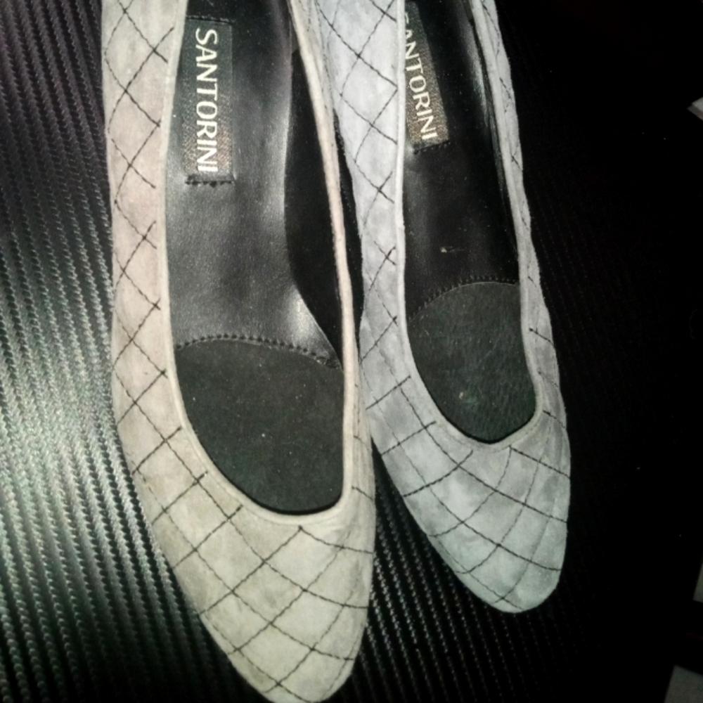 Small wedge heels
